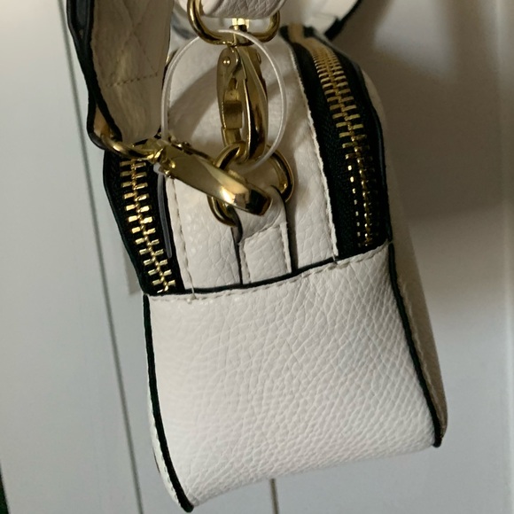 SOLD!    Steve Madden White Crossbody Purse New - Picture 6 of 7